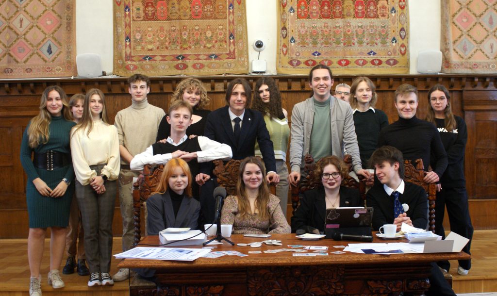 Nasi Radni na sesji Młodzieżowej Rady Miasta Sopotu